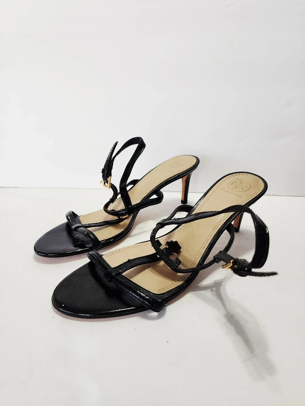 Tory Burch T Strap Logo Saffiano Heels Size 9.5